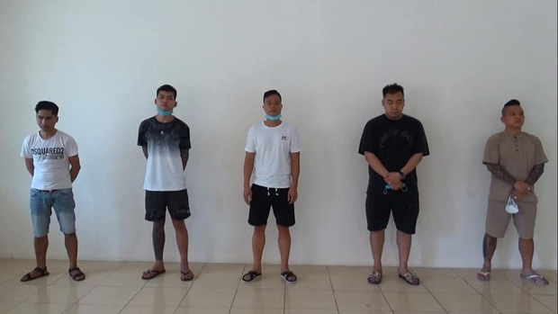 Bắt các đối tượng sử dụng ma túy, vi phạm quy định phòng, chống dịch